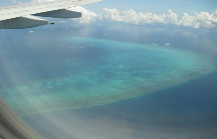 Vue depuis l'avion sur la Grande Barrière de Corail