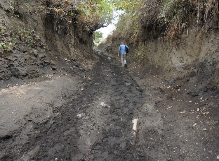 Chemin volcan Taal - Philippines