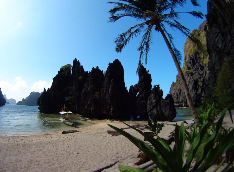 Beach secret lagoon - Palawan - Philippines