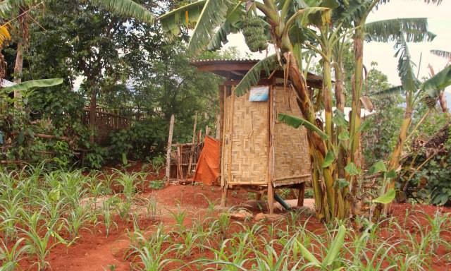 Toilettes - Trek Pays Shan - Birmanie