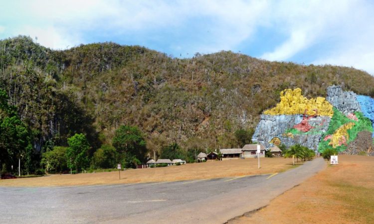 Mur préhistorique - Vinales Valley - Cuba