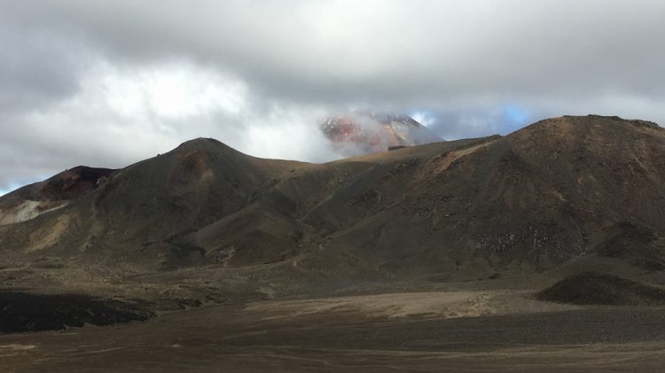 Tongariro Alpine Crossing Track